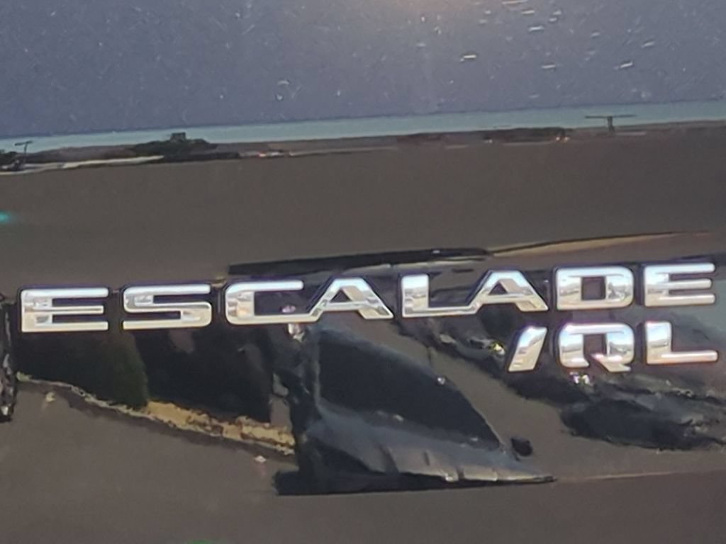 Used 2026 Cadillac Escalade IQL Luxury AWD/4WD image 10