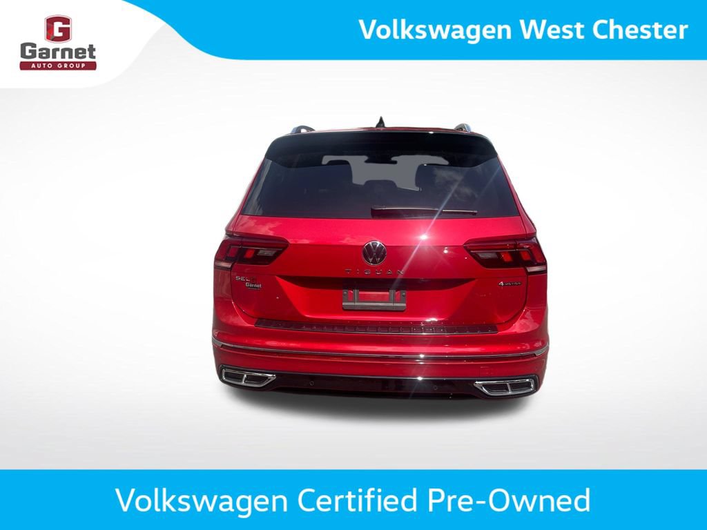 Used 2024 Volkswagen Tiguan SEL R-Line AWD/4WD image 4
