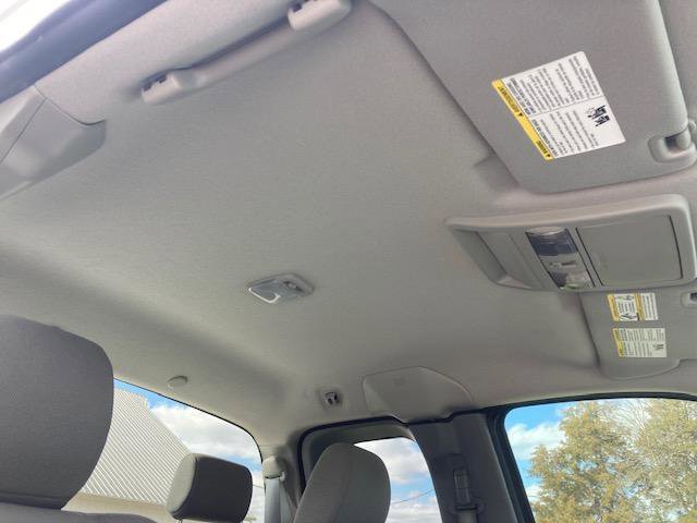 Used 2019 Nissan Frontier S RWD image 39