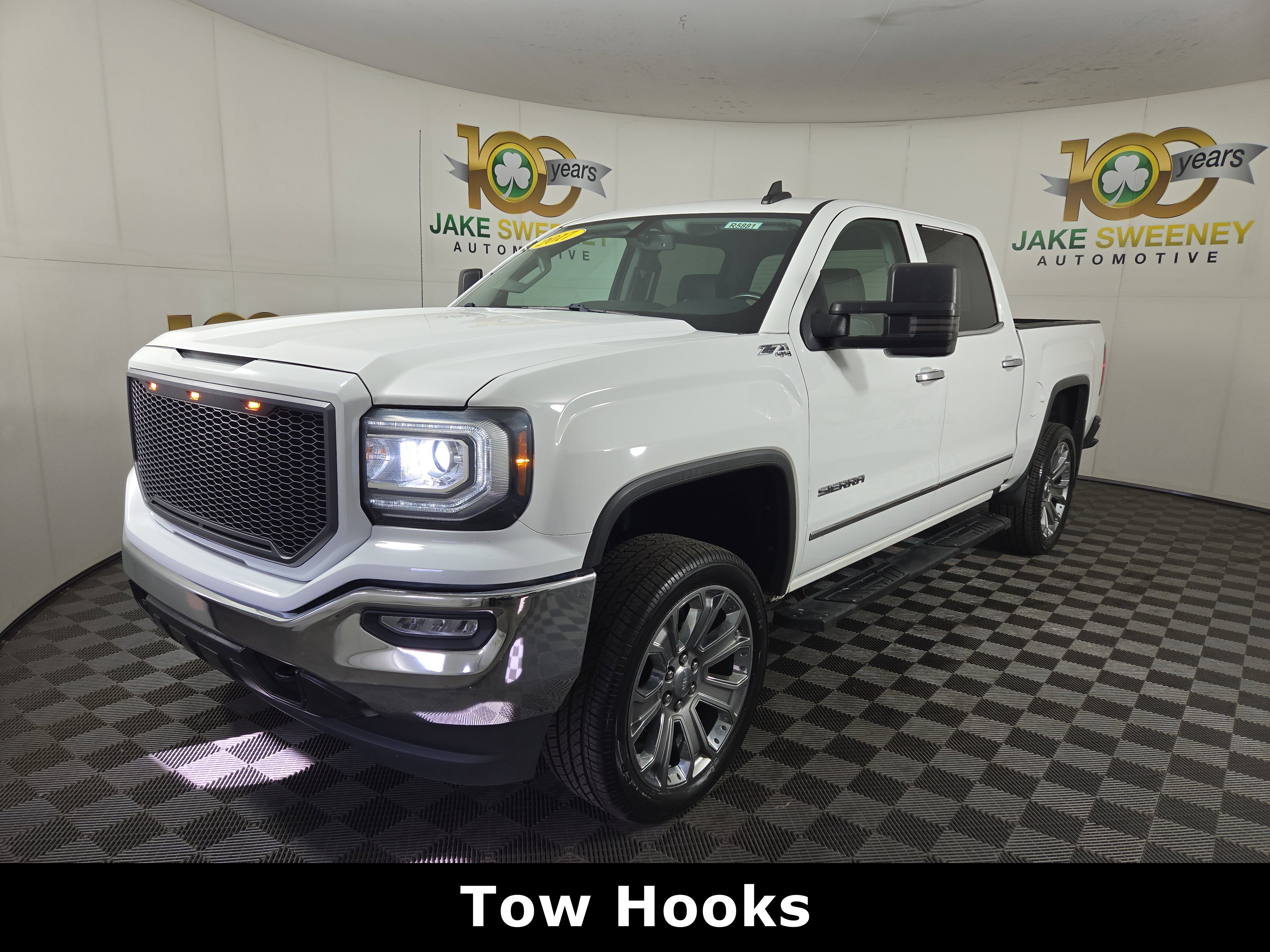 Used 2017 GMC Sierra 1500 SLT w/ Suspension Package, Off-Road AWD/4WD image 3