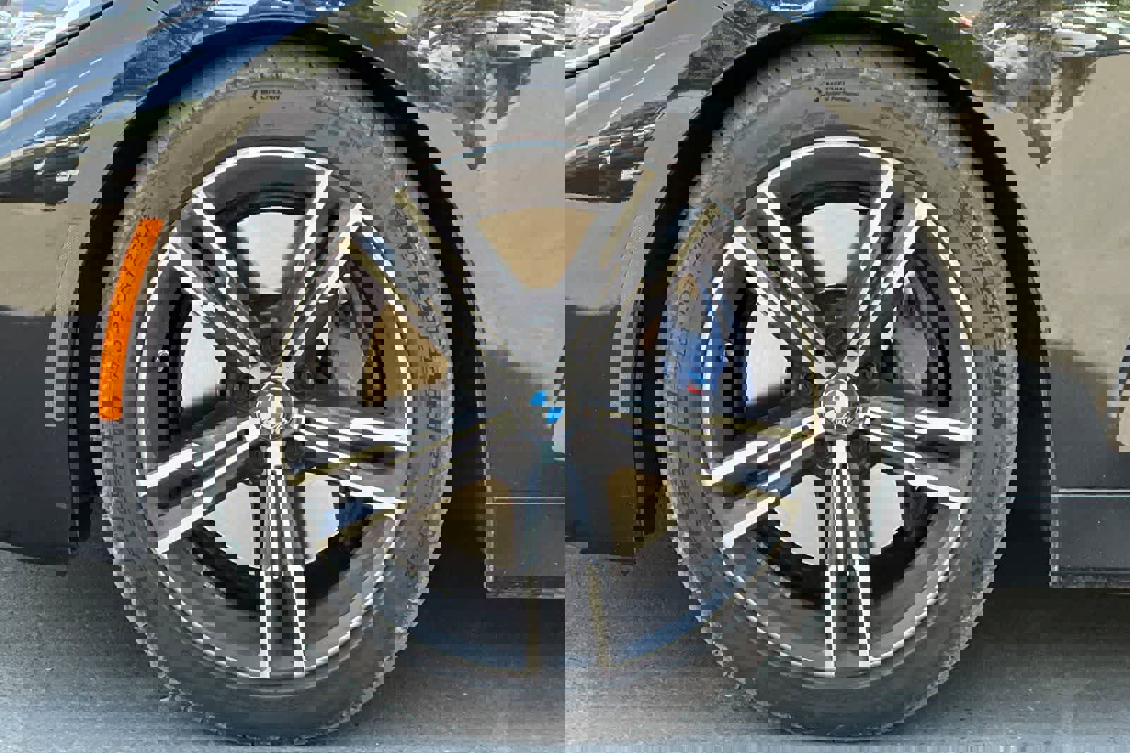 Used 2023 BMW M440i Convertible image 12