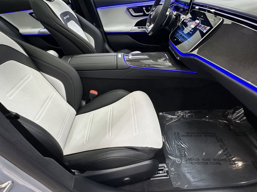 New 2026 Mercedes-Benz E 53 AMG e 4MATIC Sedan image 17