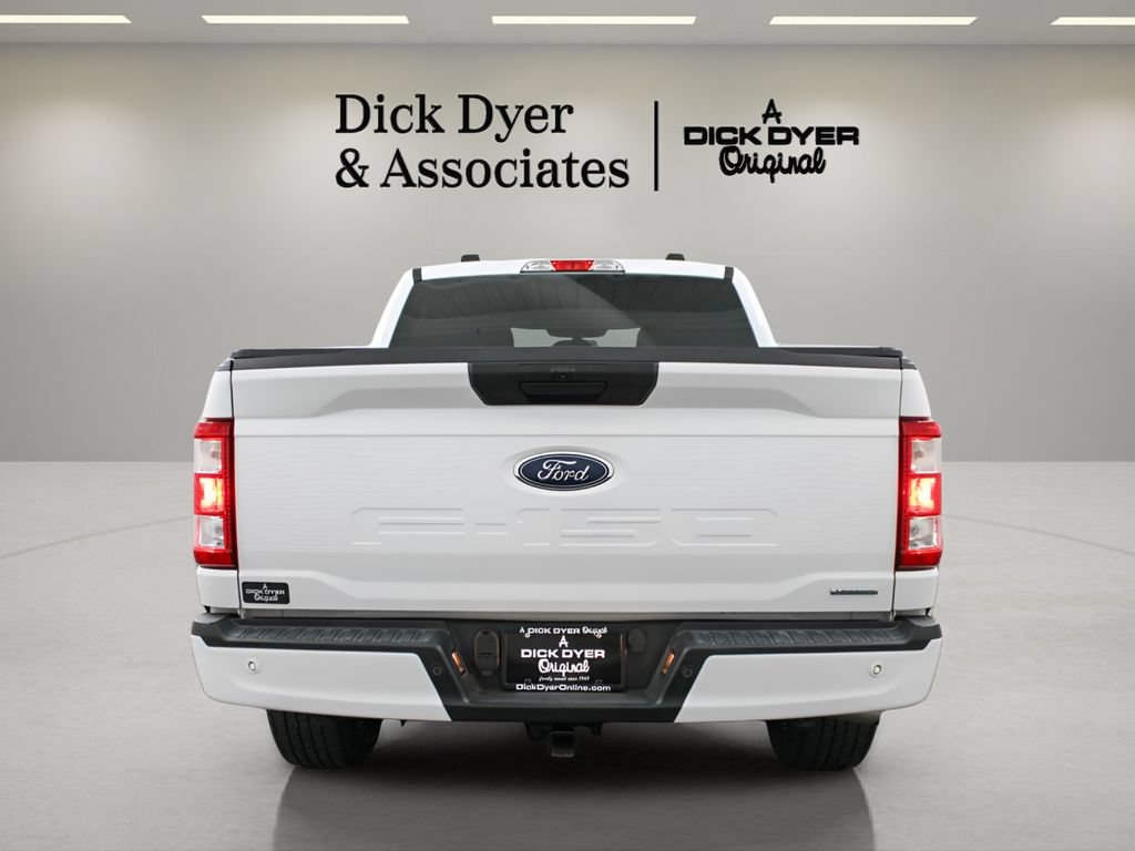 Used 2022 Ford F150 XL w/ STX Appearance Package RWD image 3