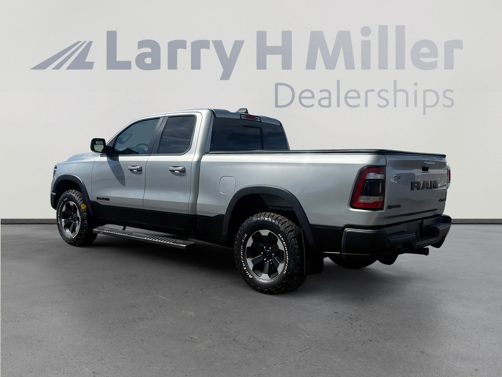 Used 2019 RAM 1500 Rebel image 3