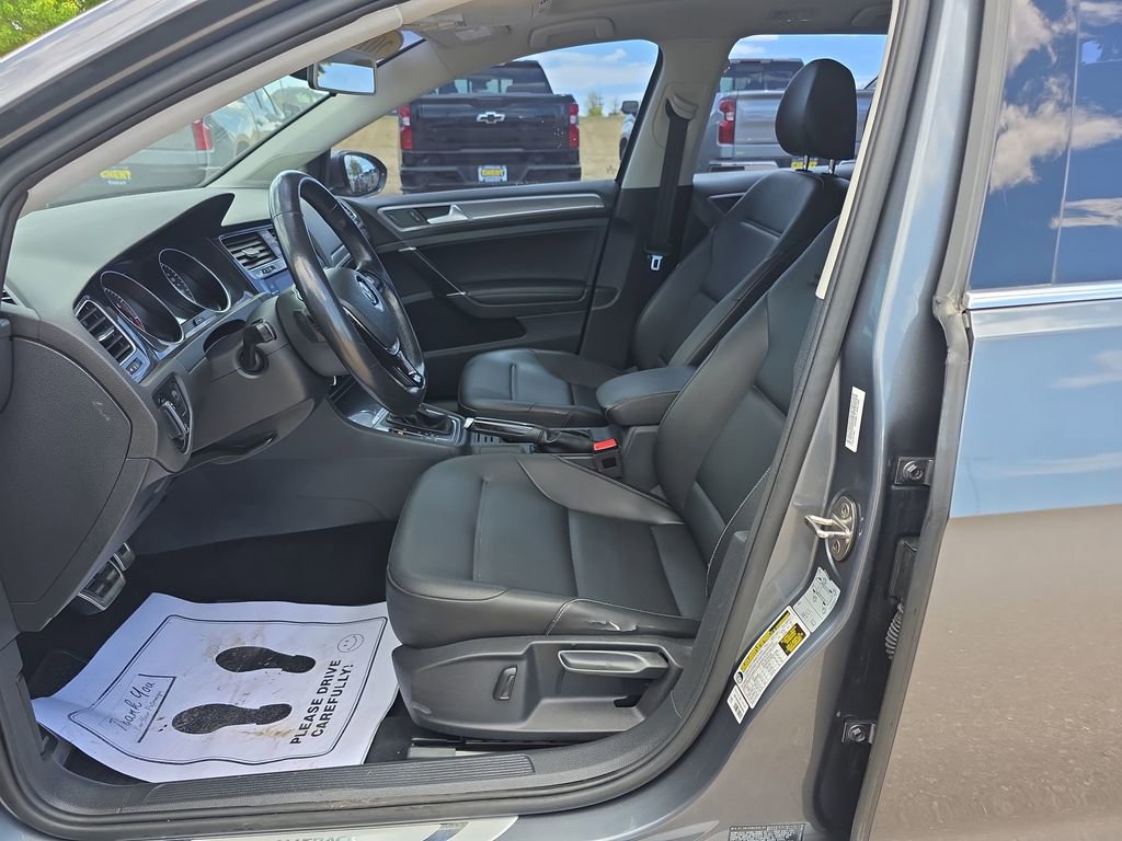 Used 2018 Volkswagen Golf Alltrack S AWD/4WD image 9