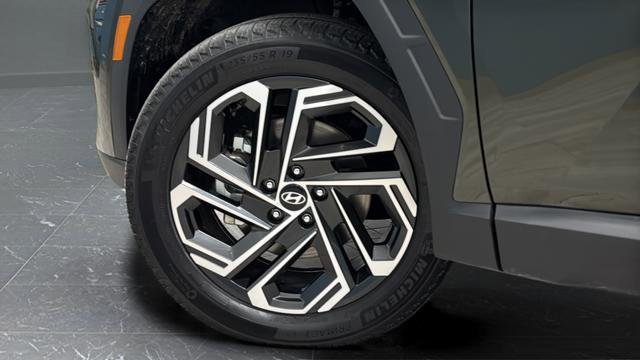 Used 2025 Hyundai Tucson Limited image 40