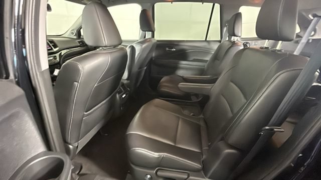 Used 2017 Honda Pilot Elite image 26