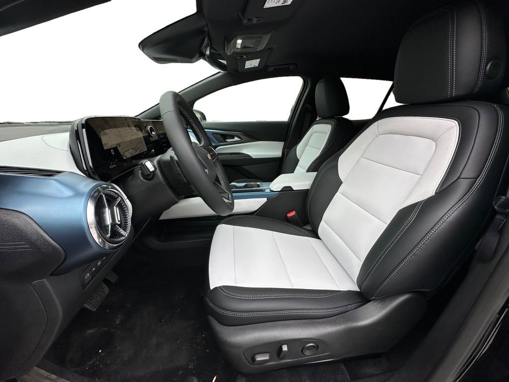 New 2026 Chevrolet Equinox EV LT image 9