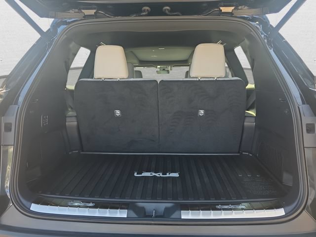 Used 2026 Lexus TX 350 AWD w/ Technology Package image 13