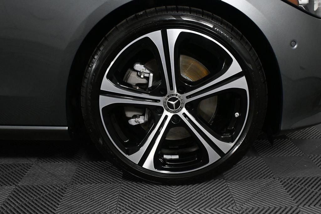 Used 2023 Mercedes-Benz C 300 Sedan image 35