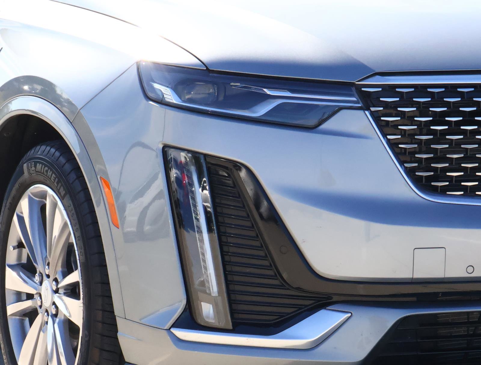 Certified 2023 Cadillac XT6 Premium Luxury image 9