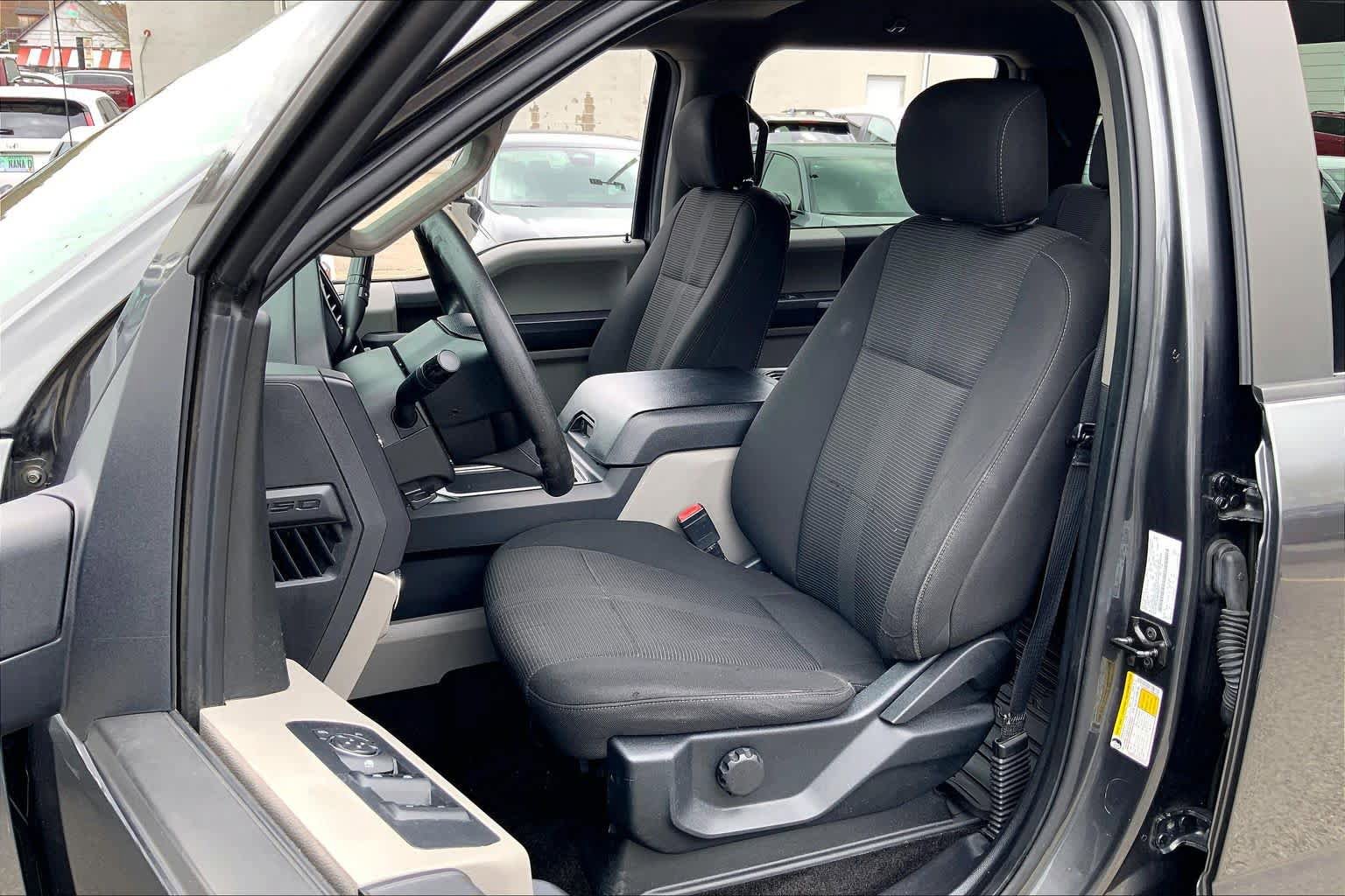 Used 2018 Ford F150 XL w/ Equipment Group 101A Mid AWD/4WD image 9