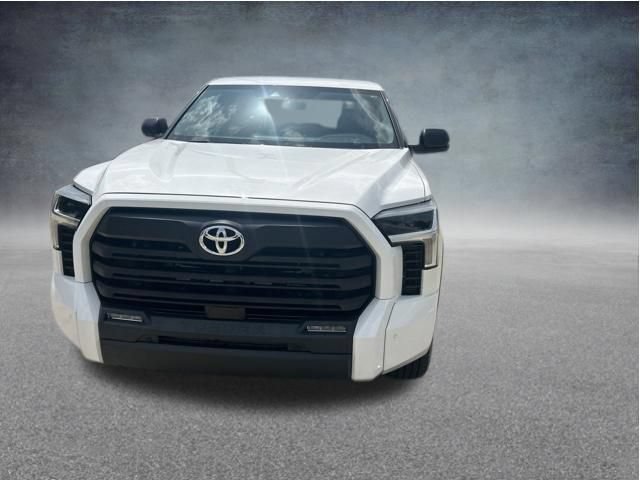 Used 2023 Toyota Tundra SR5 w/ SR5 Premium Package RWD image 2