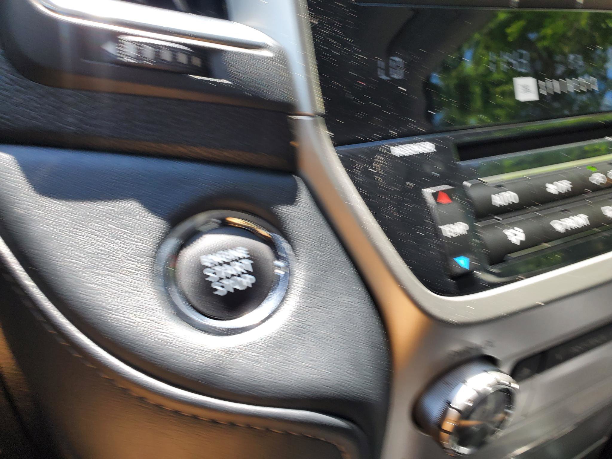 Used 2019 Toyota Land Cruiser w/ Preferred Accessory Package AWD/4WD image 68