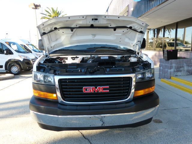 Used 2023 GMC Savana 2500 4.3L V6 GAS*2500*135 WB*FACTO w/ Driver Convenience Package image 8