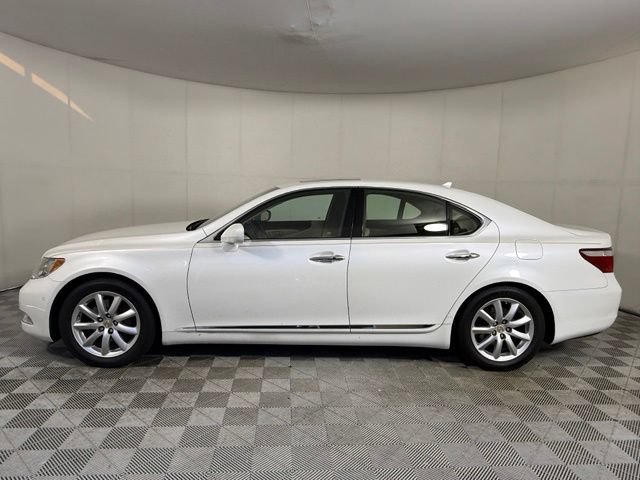 Used 2008 Lexus LS 460 RWD image 7