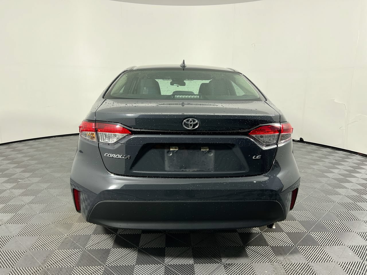 Used 2024 Toyota Corolla LE FWD image 4