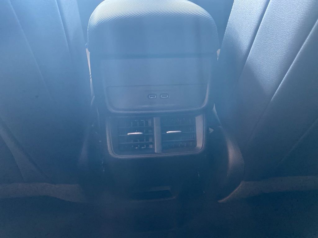 New 2026 Chevrolet Equinox LT w/ Convenience Package II image 12