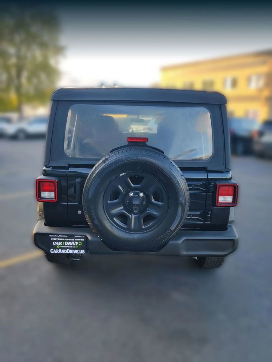 Used 2018 Jeep Wrangler Unlimited Sport image 6