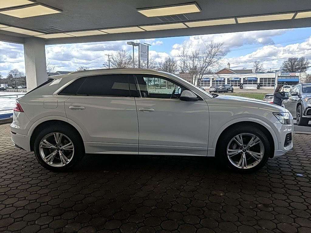 Used 2022 Audi Q8 Premium Plus w/ Premium Plus Package image 4