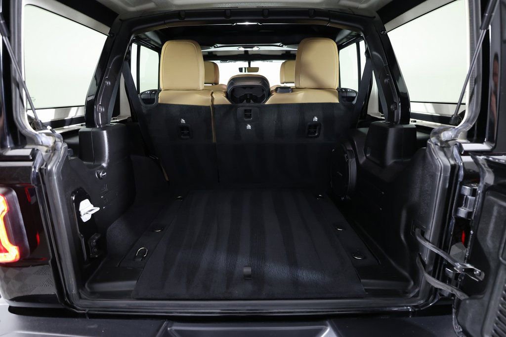 Used 2020 Jeep Wrangler Unlimited Rubicon image 12