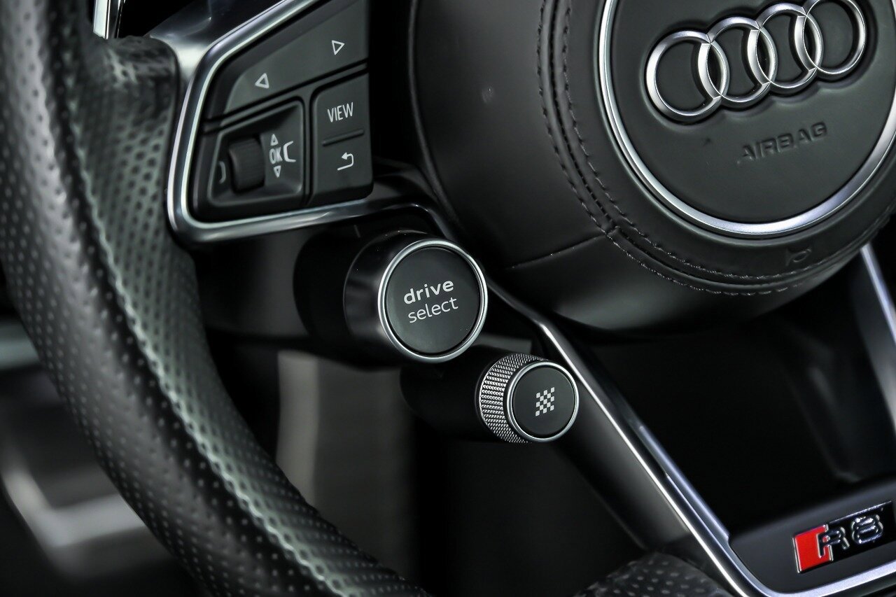 Used 2017 Audi R8 V10 plus AWD/4WD image 28