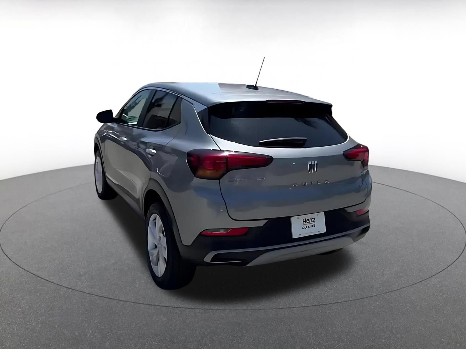Used 2025 Buick Encore GX Preferred AWD/4WD image 11
