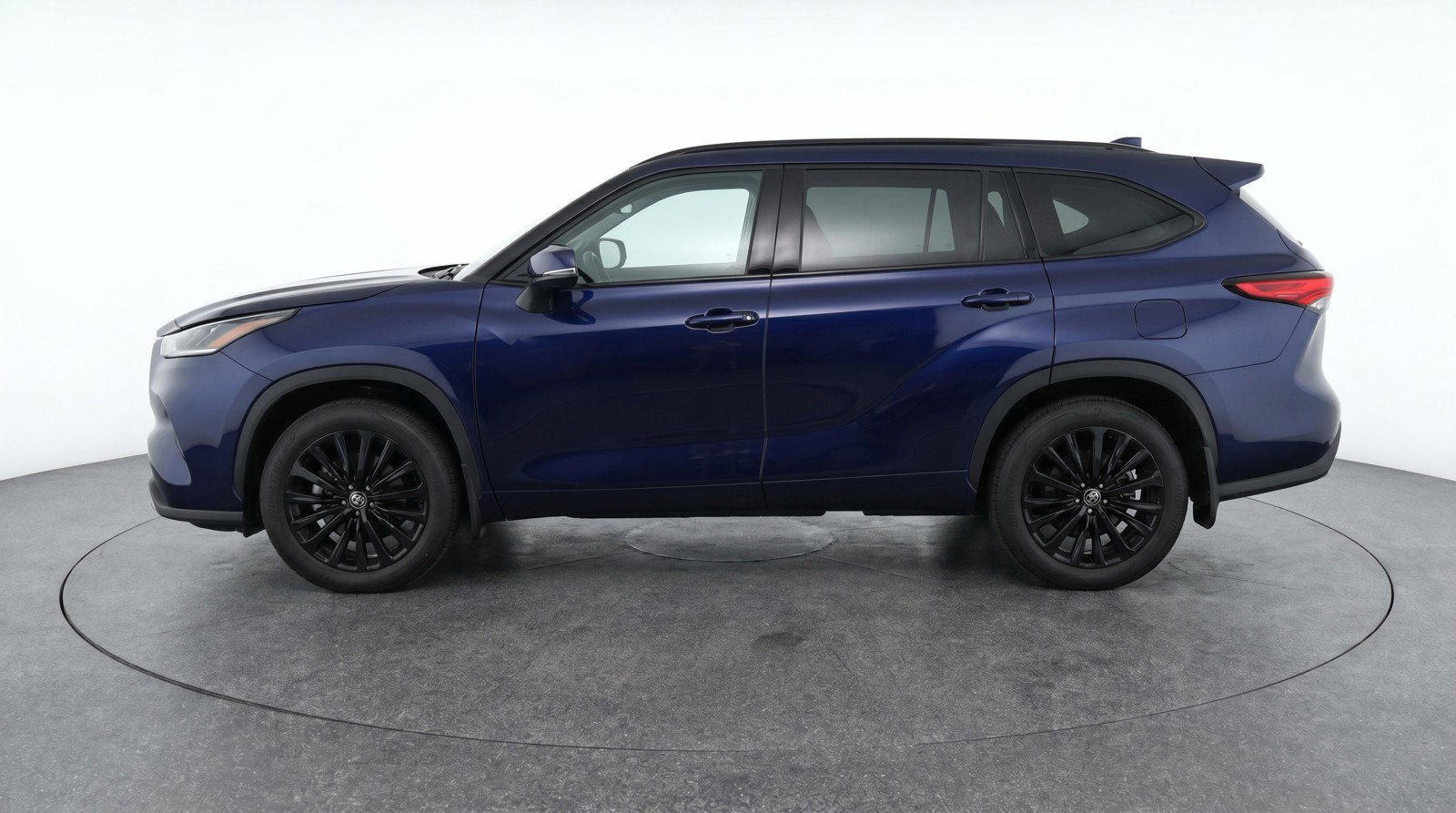 Used 2025 Toyota Highlander XSE AWD/4WD image 5