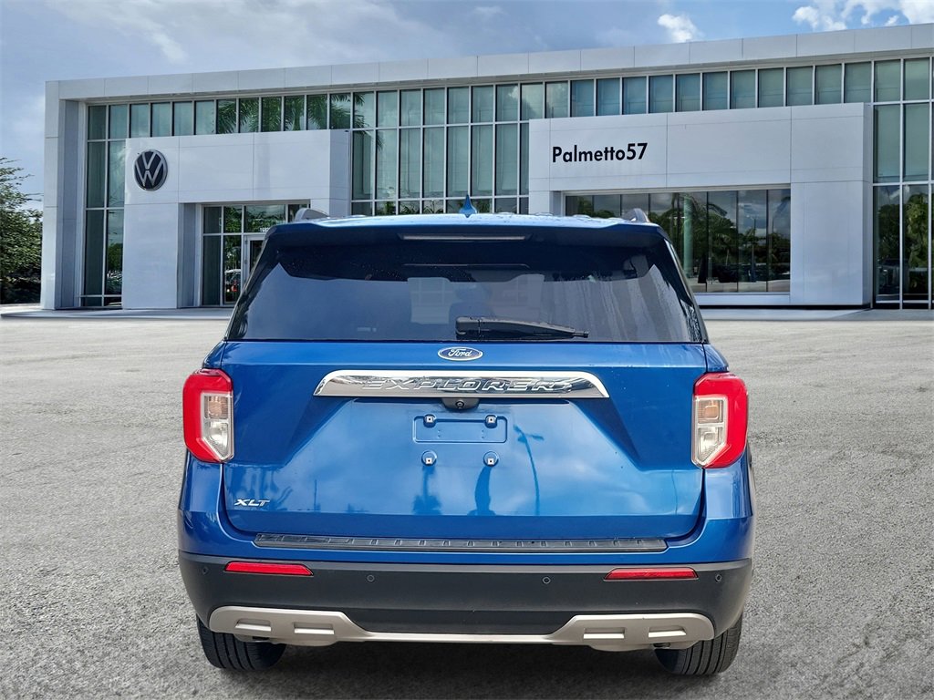 Used 2020 Ford Explorer XLT w/ Equipment Group 202A image 5