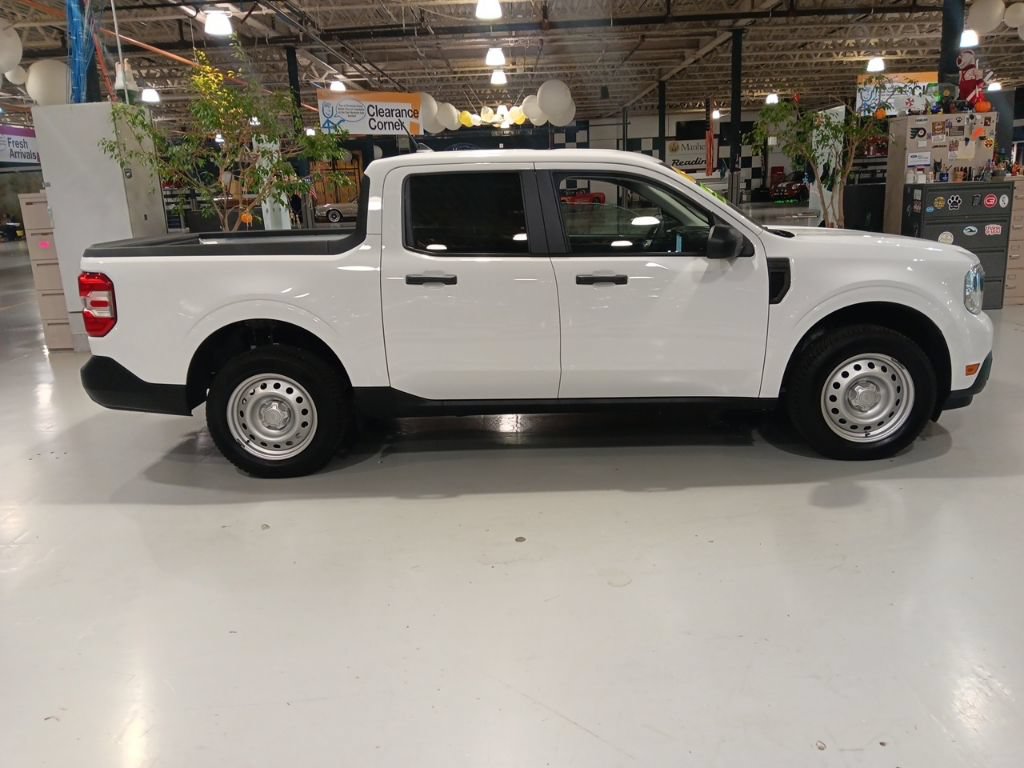 Used 2023 Ford Maverick XL w/ Equipment Group 100A Standard AWD/4WD image 9