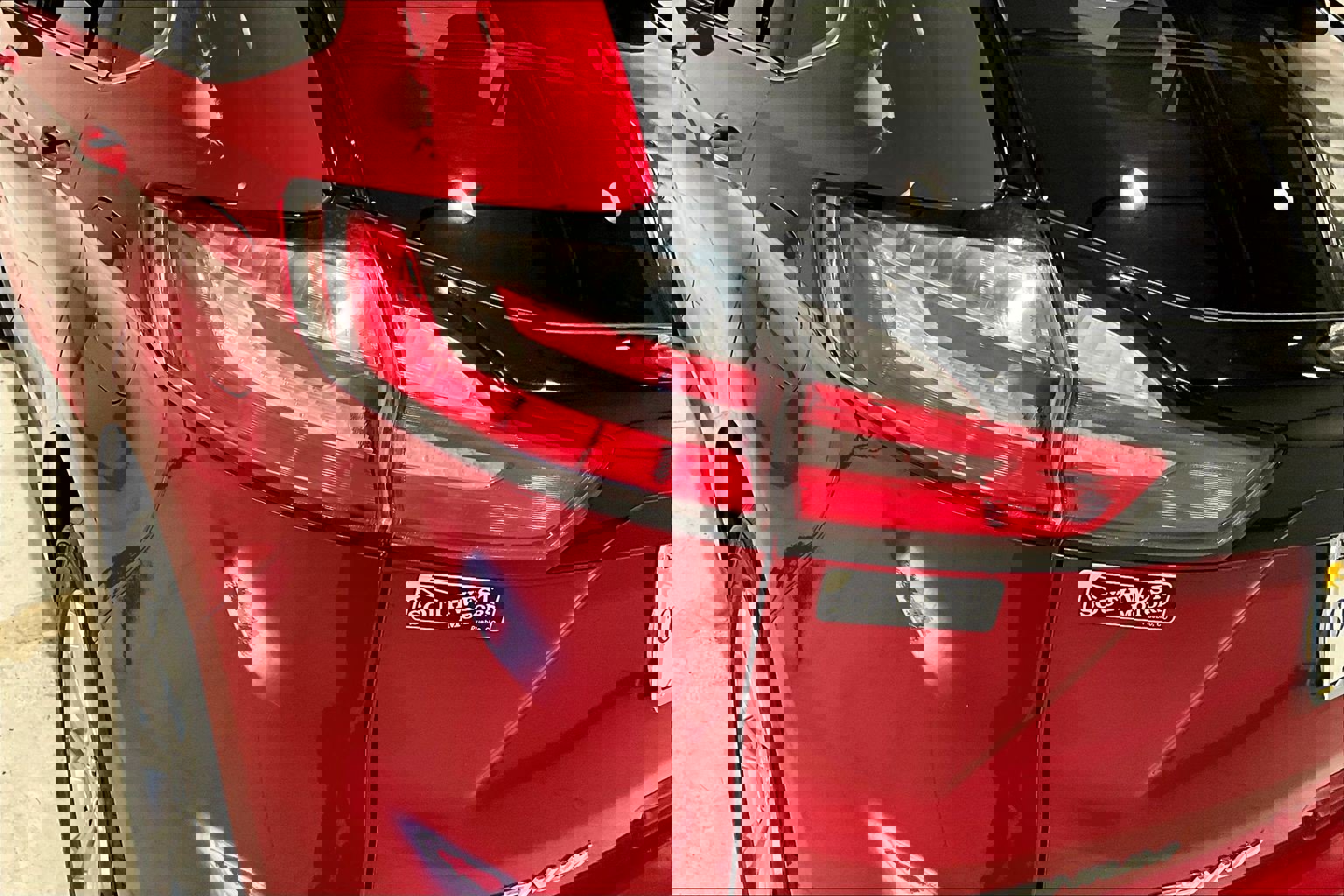 Used 2022 Ford Edge Titanium image 22