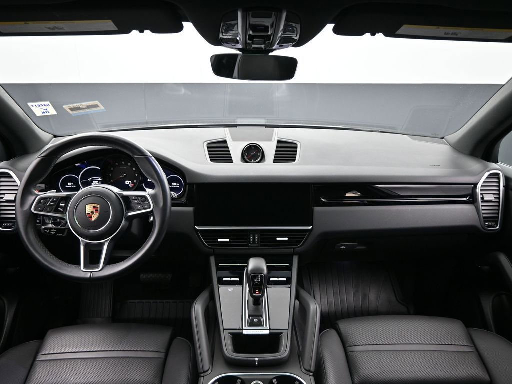 Used 2021 Porsche Cayenne image 29
