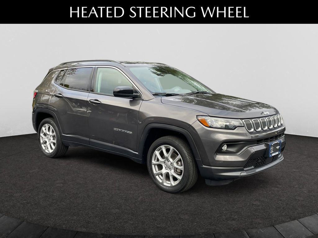 Used 2022 Jeep Compass Latitude image 7