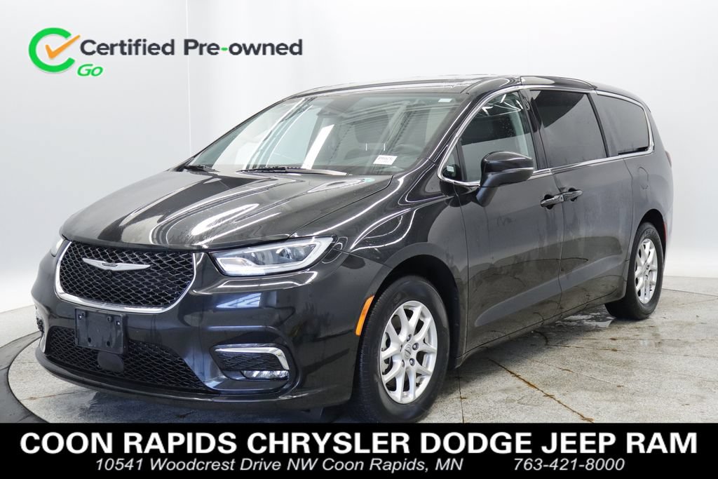 Certified 2023 Chrysler Pacifica Touring-L