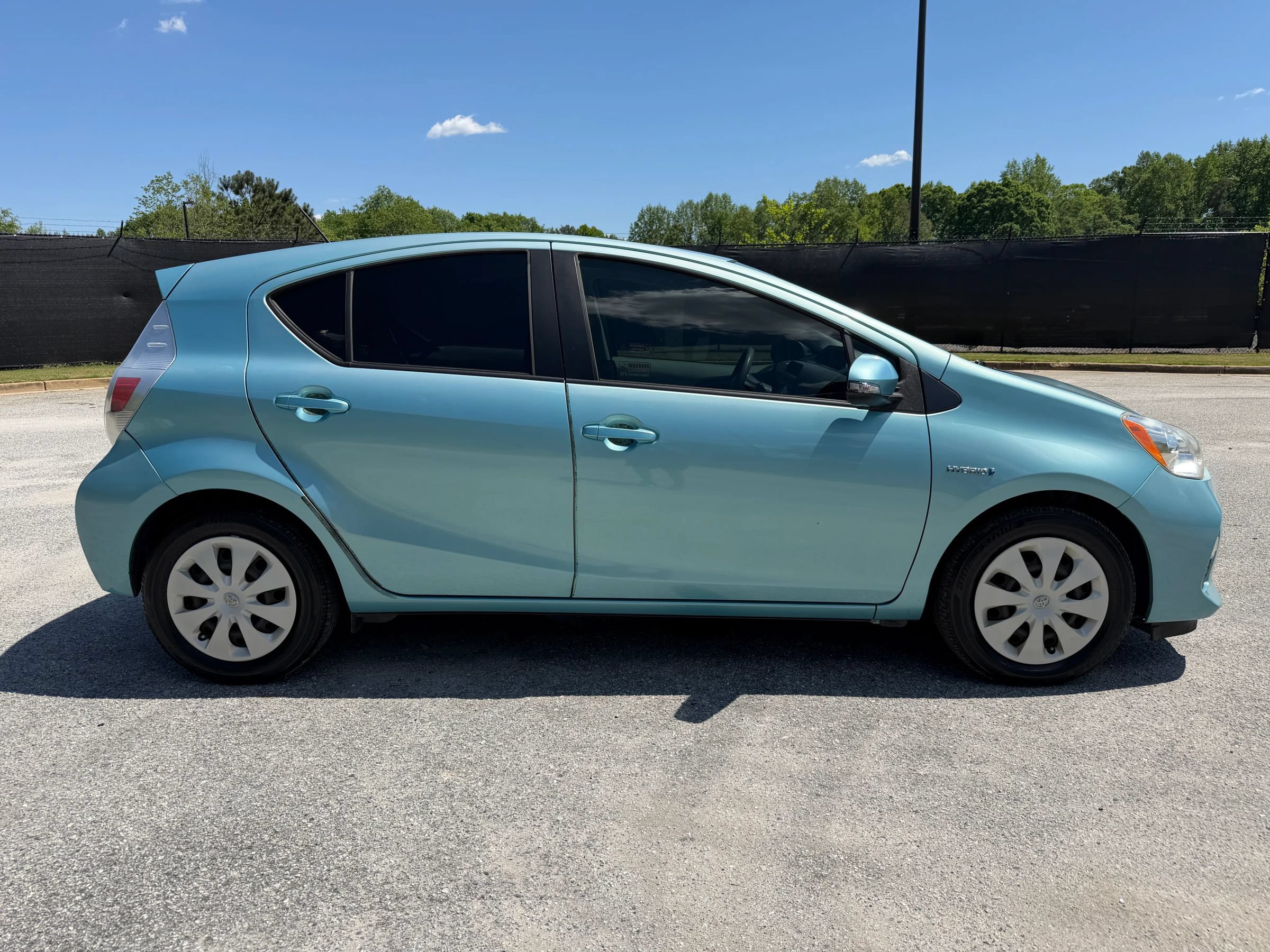 Used 2014 Toyota Prius C One FWD image 6