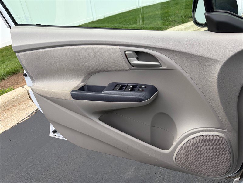 Used 2010 Honda Insight EX image 33