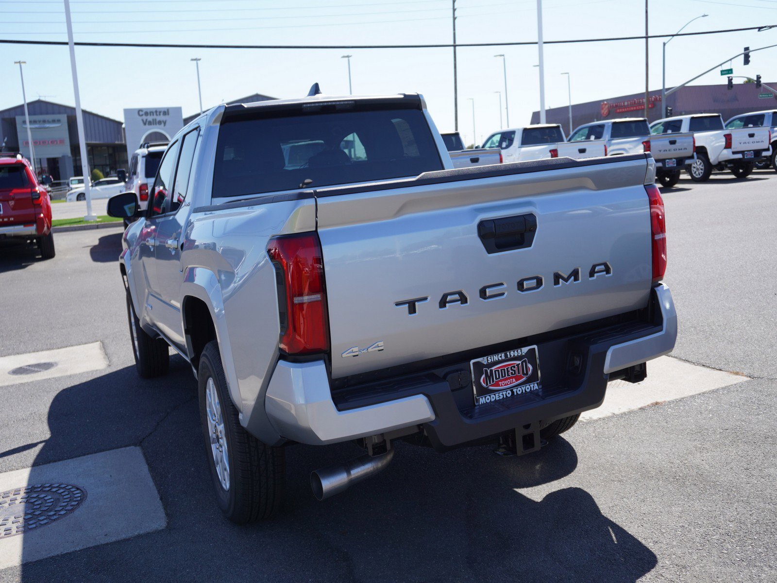 New 2025 Toyota Tacoma SR5 image 8