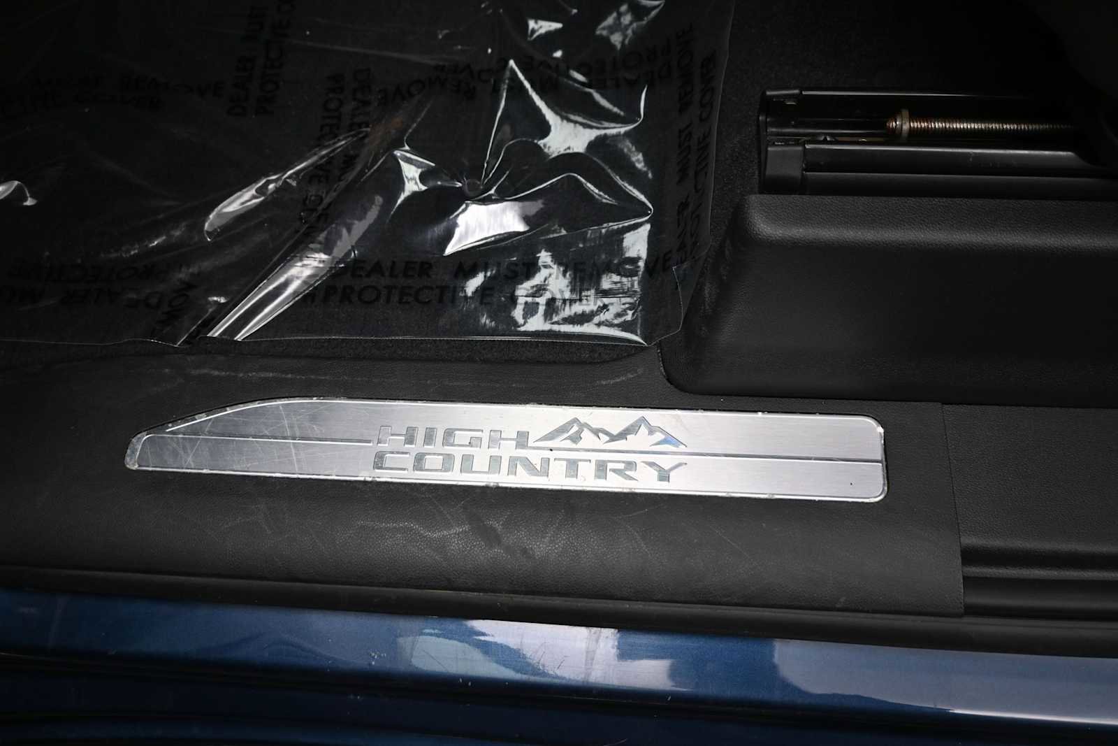 Used 2019 Chevrolet Silverado 1500 High Country AWD/4WD image 10