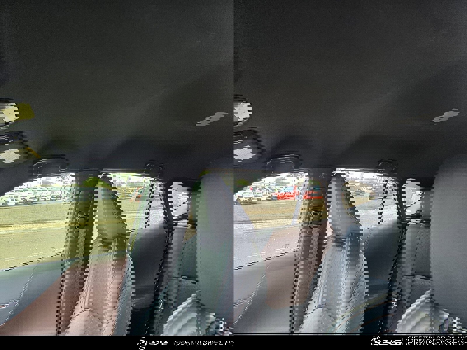 Used 2021 Toyota Venza XLE image 14