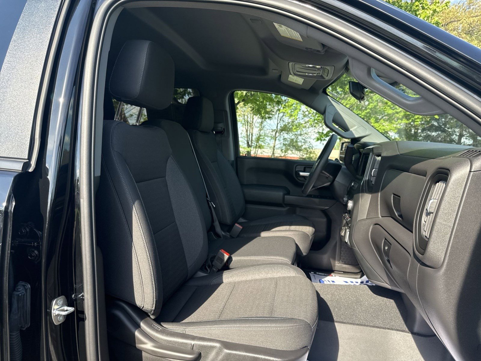 Used 2024 Chevrolet Silverado 1500 Custom AWD/4WD image 24