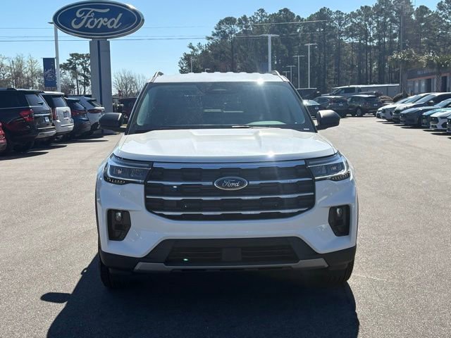 New 2026 Ford Explorer Active w/ Active Comfort Package AWD/4WD image 8