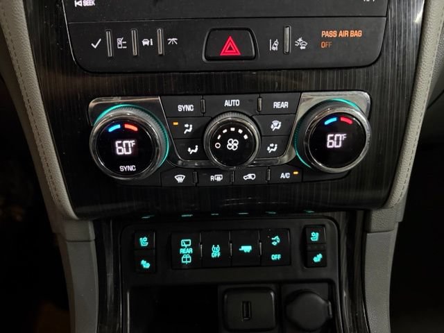 Used 2017 Chevrolet Traverse Premier AWD/4WD image 39
