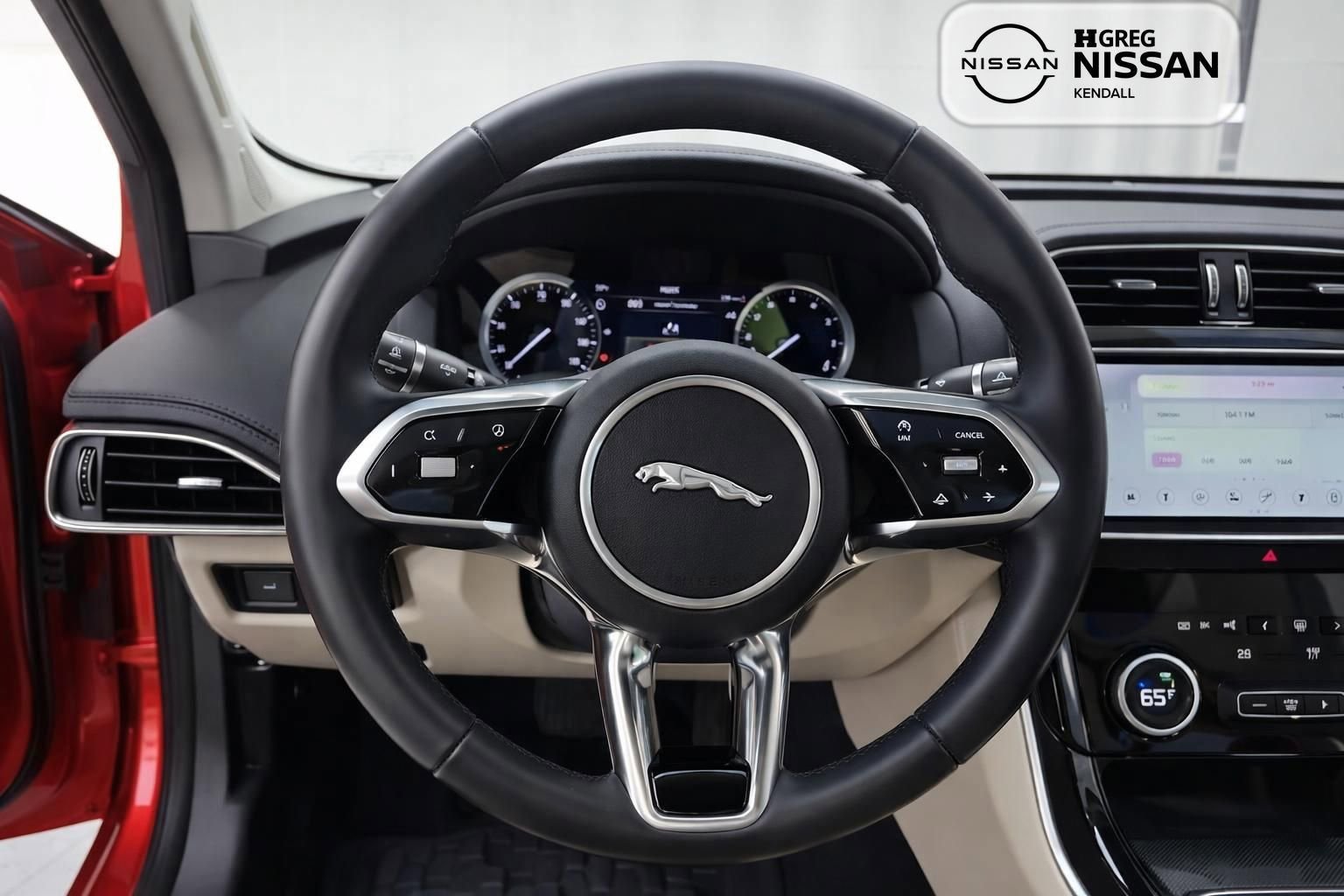 Used 2020 Jaguar XE S RWD image 8