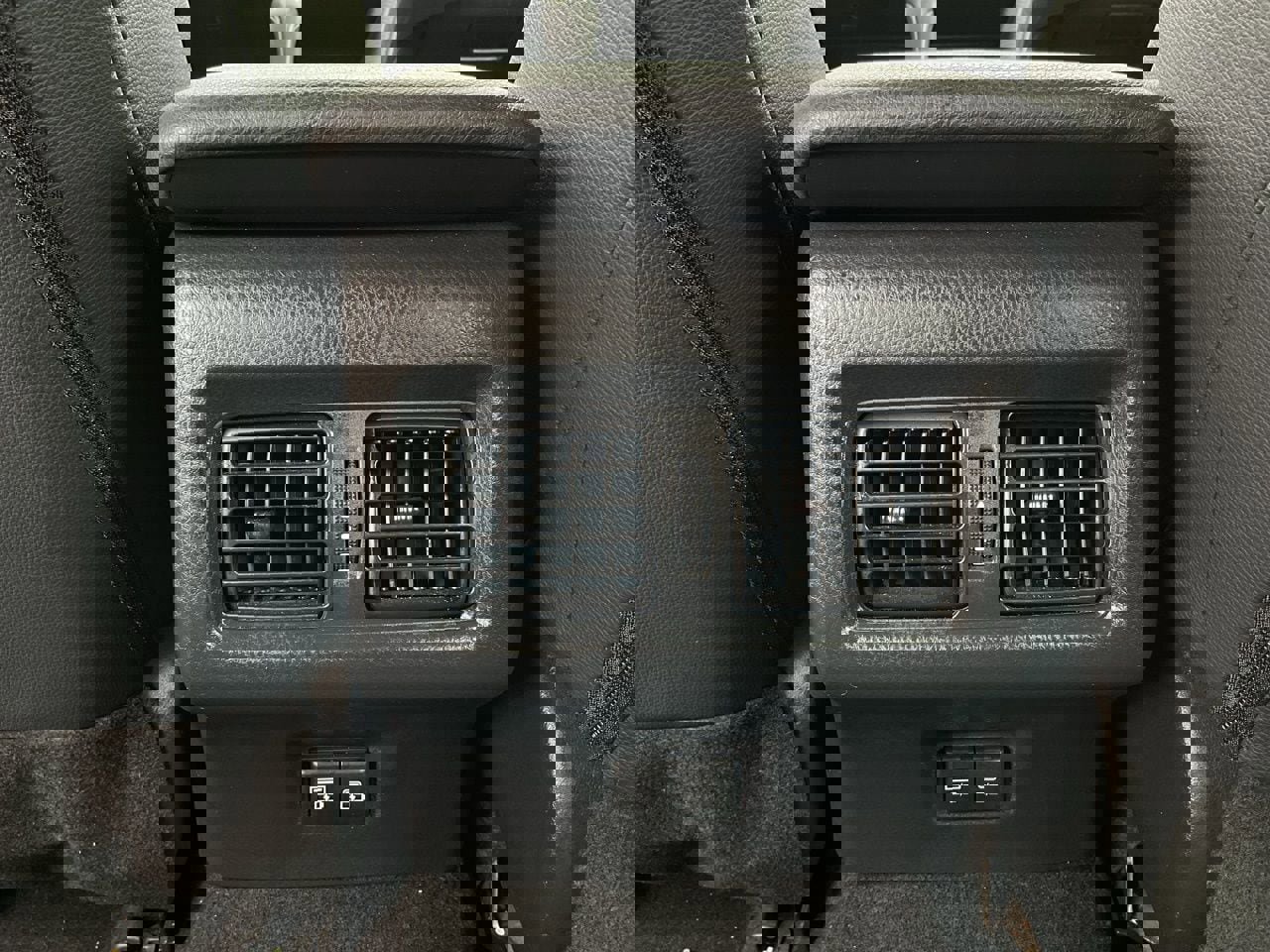 Used 2025 Toyota Camry SE image 18