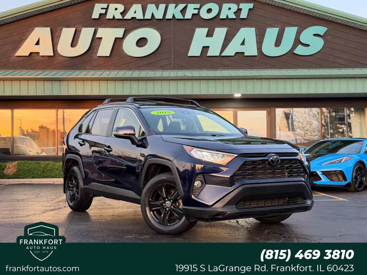 Used 2019 Toyota RAV4 XLE w/ All Weather Liner Package AWD/4WD image 1