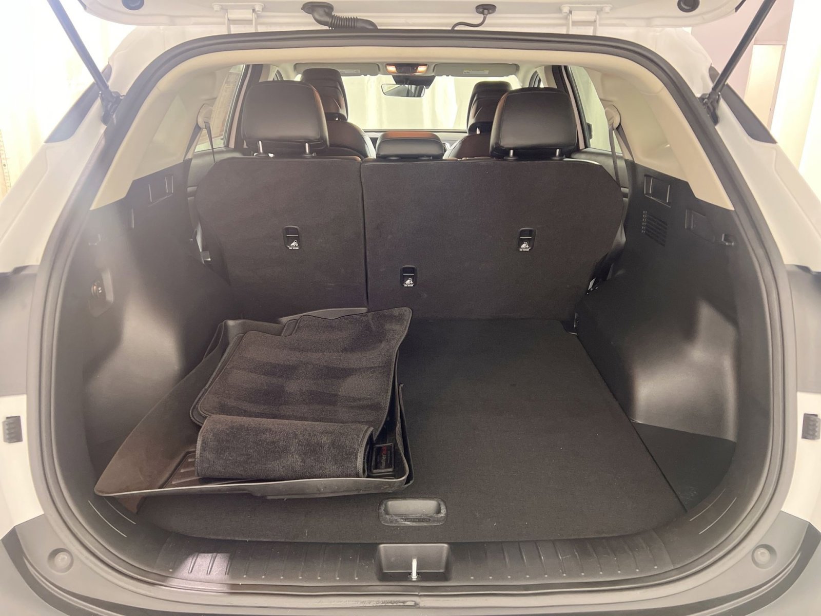 Used 2023 Kia Sportage EX image 26