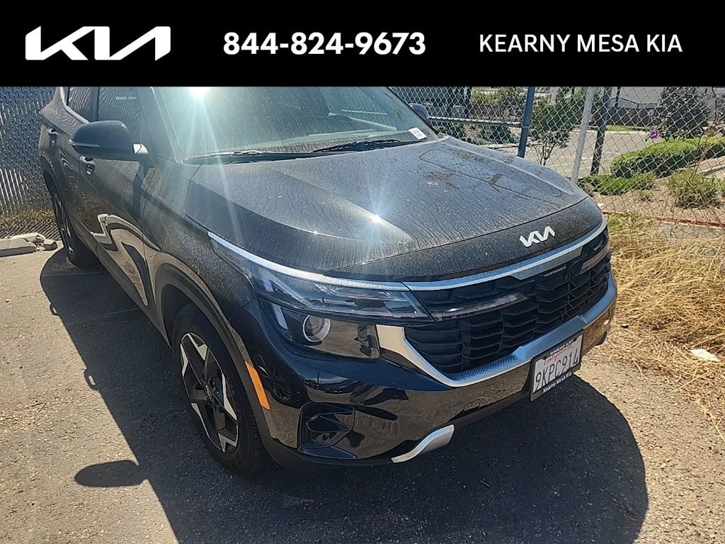 Certified 2024 Kia Seltos EX image 1