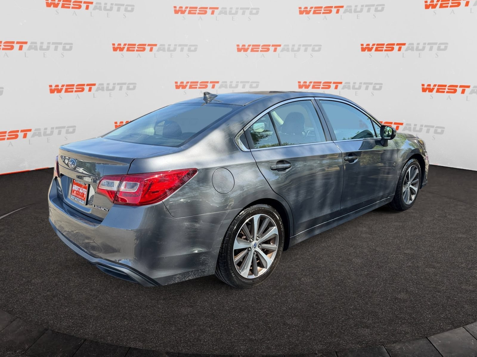 Used 2019 Subaru Legacy 2.5i Limited AWD/4WD image 5