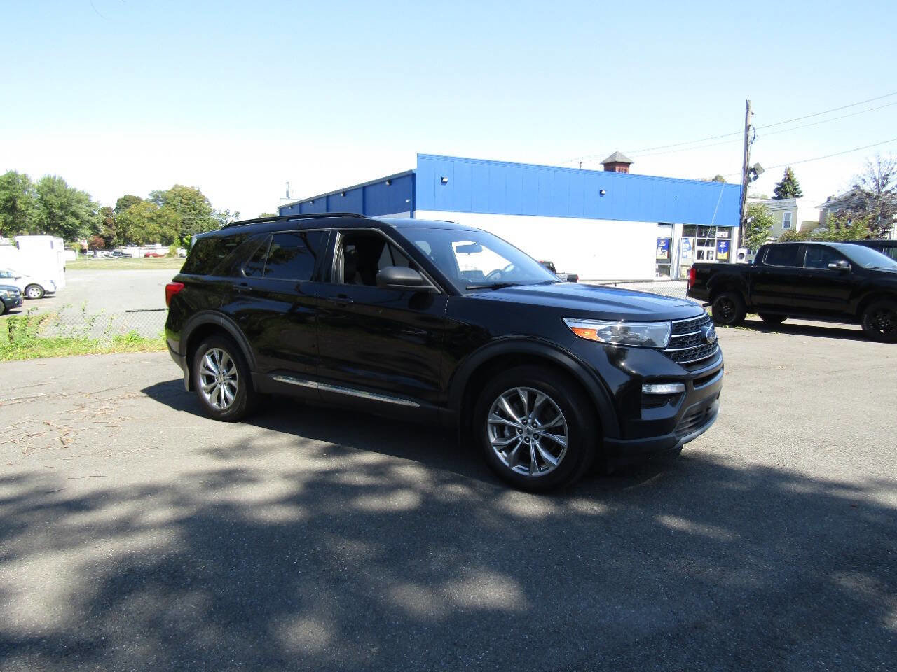 Used 2020 Ford Explorer XLT w/ Equipment Group 202A image 48