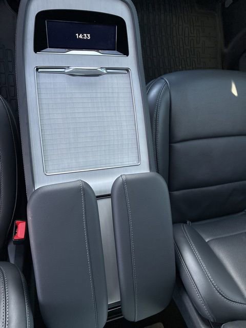 New 2025 Lincoln Navigator L Reserve w/ Jet Appearance Package image 24